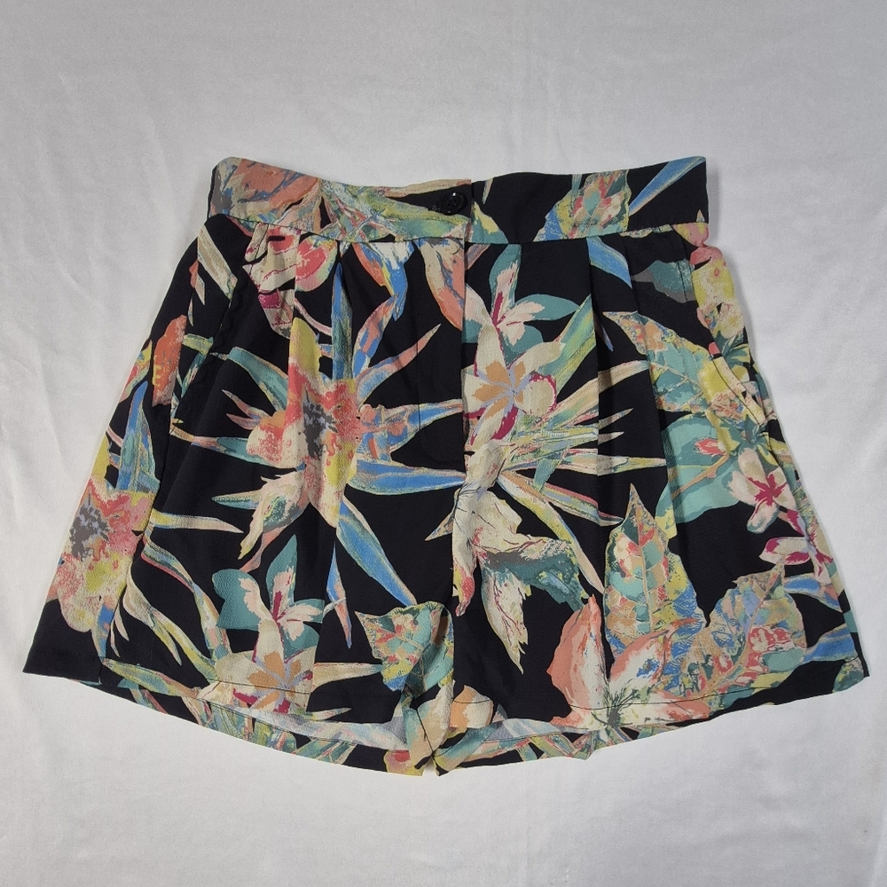Flying Tomato Black Colorful Palm Floral Tropical High Waisted Shorts Size M